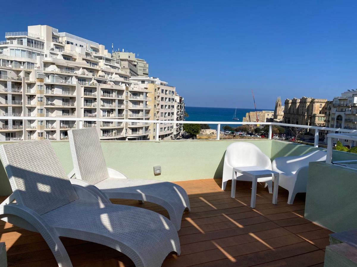 Balluta Bay Beach House With Seaviews Sliema Exteriör bild