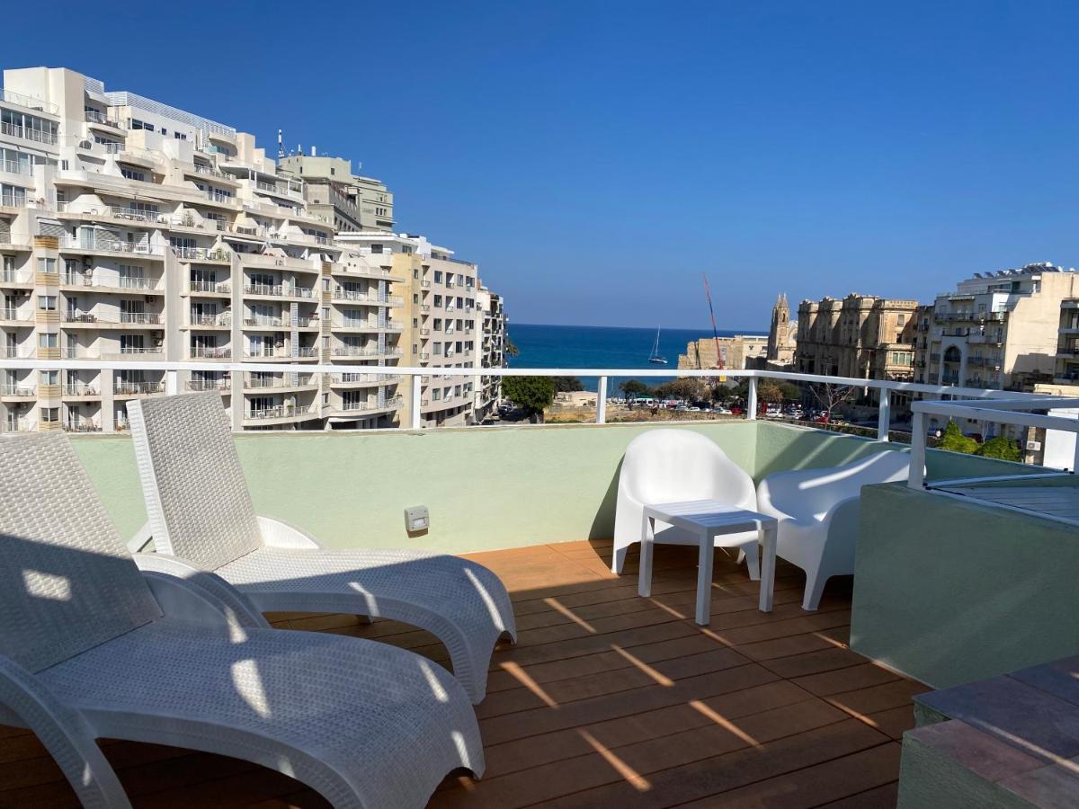 Balluta Bay Beach House With Seaviews Sliema Exteriör bild