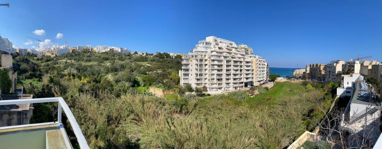 Balluta Bay Beach House With Seaviews Sliema Exteriör bild